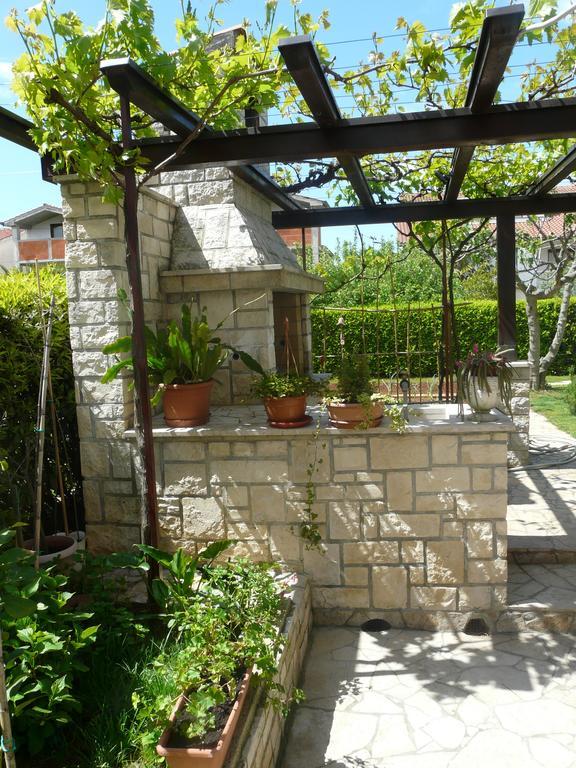 Apartments Mirela Porec Ngoại thất bức ảnh