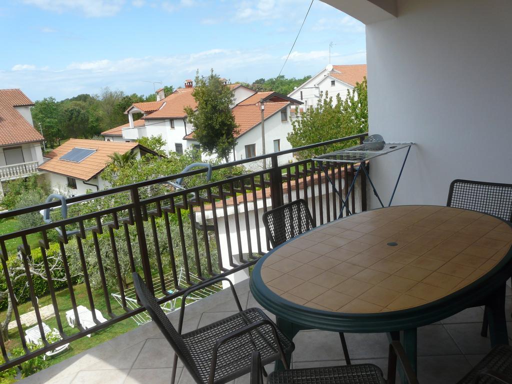 Apartments Mirela Porec Ngoại thất bức ảnh