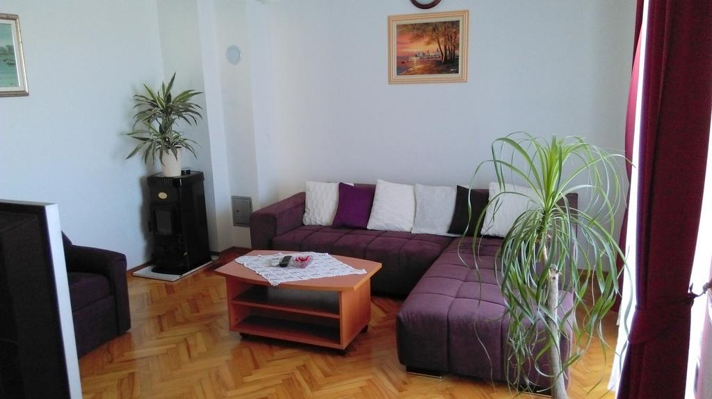 Apartments Mirela Porec Ngoại thất bức ảnh