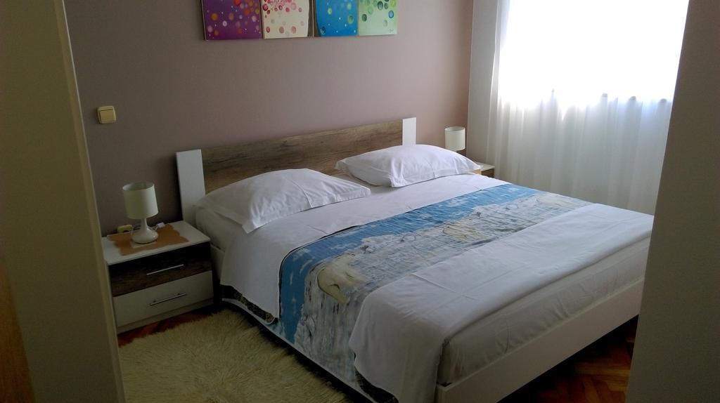 Apartments Mirela Porec Ngoại thất bức ảnh